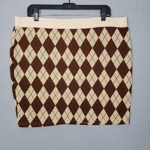 SHEIN Dresses & Skirts - Argyle Print Knit Mini Skirt Brown Tan Diamond Check School Girl Academia Sz 3XL